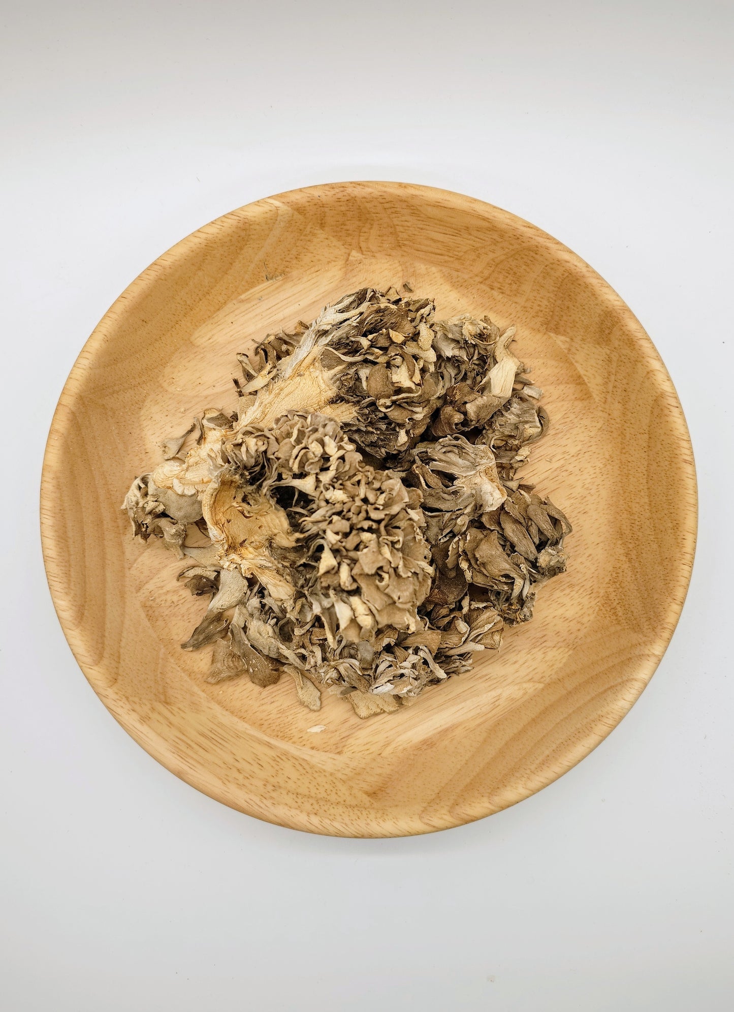 Dried maitake mushroom